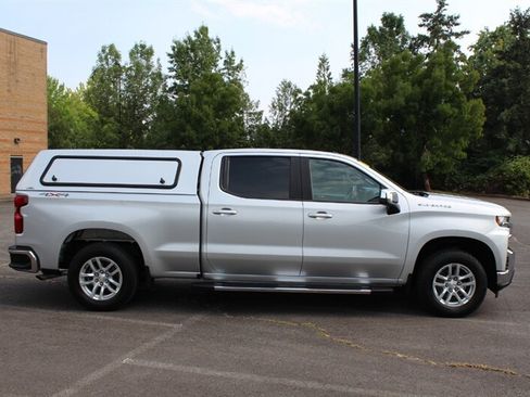 Used 2020 Chevrolet Silverado 1500 LT w/ Convenience Package AWD/4WD image 5