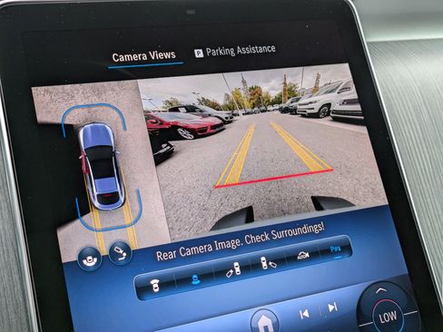 New 2025 Mercedes-Benz GLC 43 AMG 4MATIC Coupe image 14