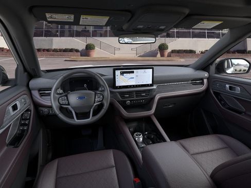 New 2026 Ford Explorer Platinum RWD image 32