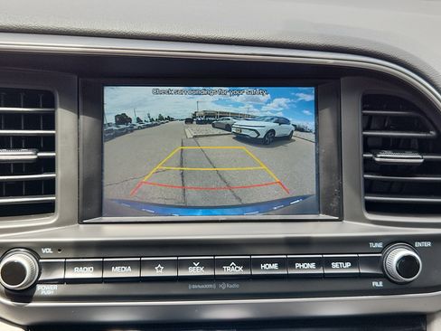 Used 2019 Hyundai Elantra SEL FWD image 23
