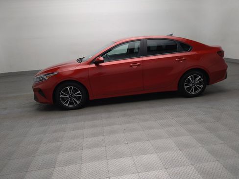Used 2024 Kia Forte LXS FWD image 2