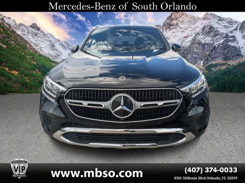 Used 2025 Mercedes-Benz GLC 300 4MATIC image 20