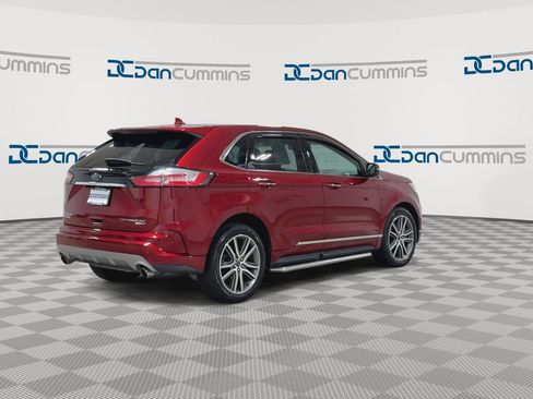 Used 2019 Ford Edge Titanium w/ Equipment Group 301A AWD/4WD image 8