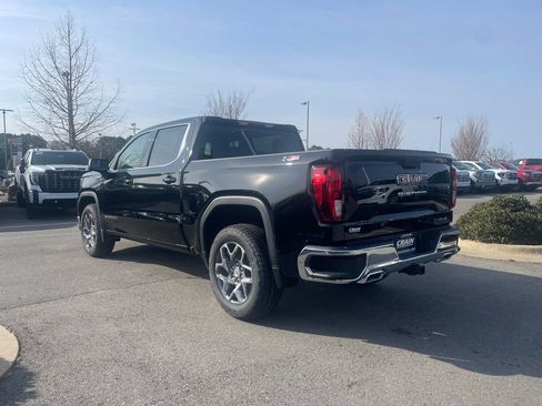 New 2026 GMC Sierra 1500 SLE w/ X31 Off-Road Package image 5