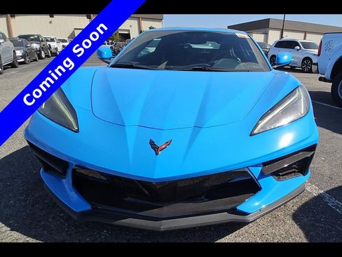 Used 2023 Chevrolet Corvette Stingray Coupe w/ Z51 Performance Package image 11