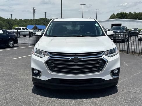 Used 2018 Chevrolet Traverse LT FWD image 3