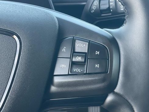 Used 2023 Ford Mustang Mach-E Select RWD image 9