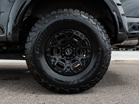 Used 2025 Ford F150 Raptor w/ Equipment Group 803A Raptor R AWD/4WD image 7