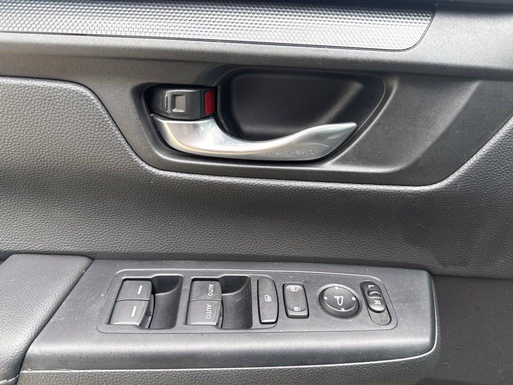 Used 2024 Honda CR-V EX image 12