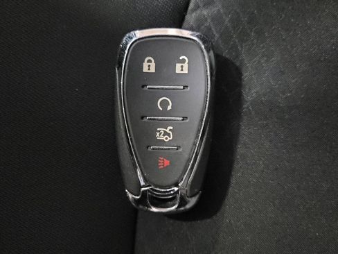 Used 2025 Chevrolet Malibu LT FWD image 32