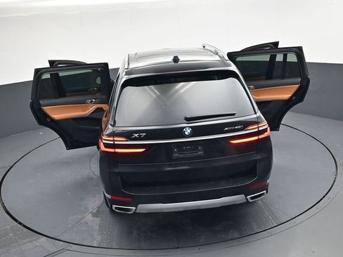 Used 2021 BMW X7 xDrive40i w/ Premium Package image 46