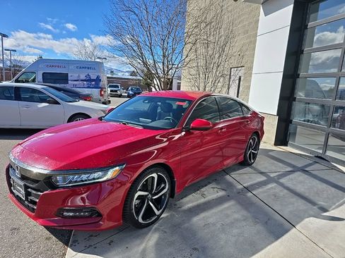 Used 2020 Honda Accord Sport image 3