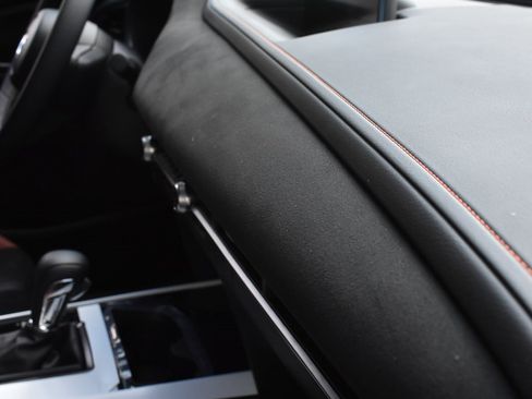 New 2025 MAZDA CX-30 Carbon image 23