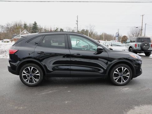 Used 2022 Ford Escape SEL w/ SEL Stealth AWD Package image 8