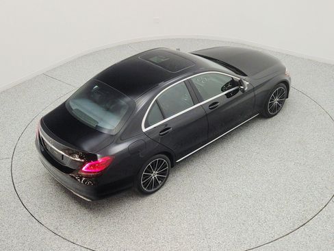 Used 2019 Mercedes-Benz C 300 Sedan image 27