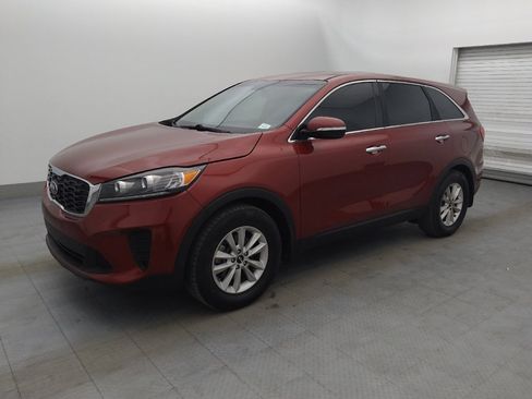 Used 2020 Kia Sorento LX image 2