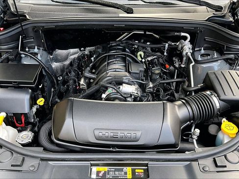 Certified 2025 Dodge Durango R/T AWD/4WD image 11