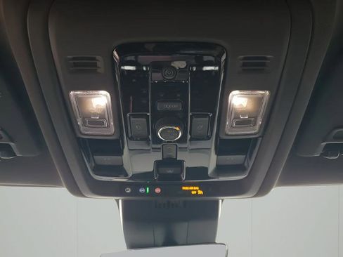 New 2026 GMC Yukon Elevation w/ Elevation Premium Package image 44