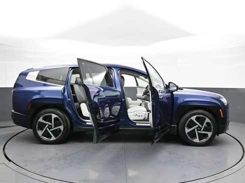 New 2026 Hyundai Ioniq 9 Limited image 45