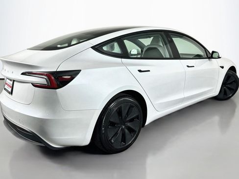 Used 2025 Tesla Model 3 Long Range RWD image 14