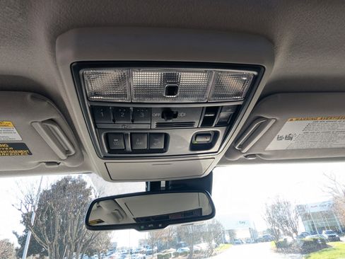 Used 2021 Toyota 4Runner Limited image 27