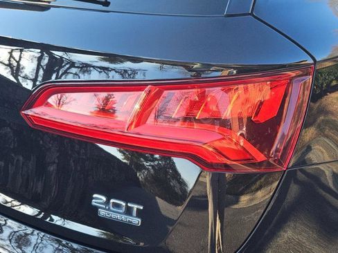 Used 2018 Audi Q5 2.0T Premium Plus w/ Premium Plus Package image 29