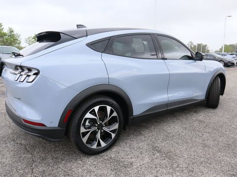 New 2024 Ford Mustang Mach-E Select w/ Comfort Package Lite image 2