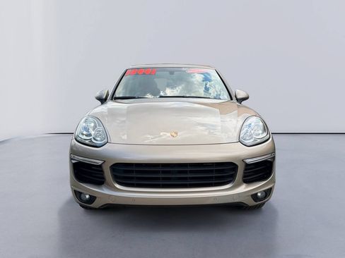 Used 2016 Porsche Cayenne AWD/4WD image 8
