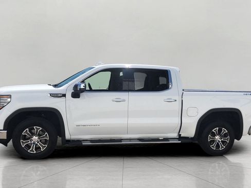 Certified 2025 GMC Sierra 1500 SLT w/ SLT Convenience Package AWD/4WD image 8