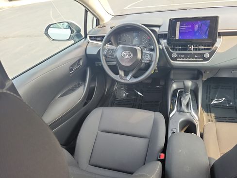 Certified 2025 Toyota Corolla LE FWD image 15