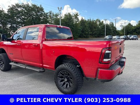 Used 2024 RAM 2500 Big Horn w/ Night Edition AWD/4WD image 5