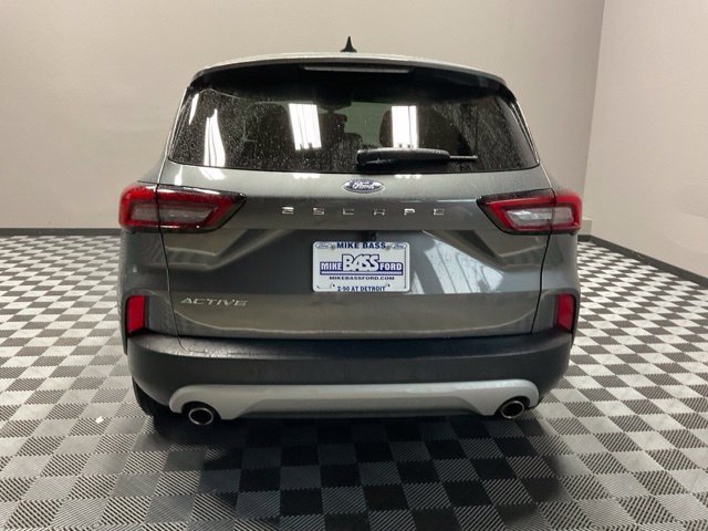 Used 2023 Ford Escape Active w/ Cold Weather Package FWD image 11