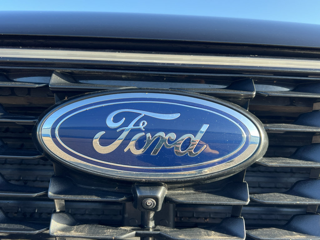 Used 2024 Ford Escape Platinum AWD/4WD image 21