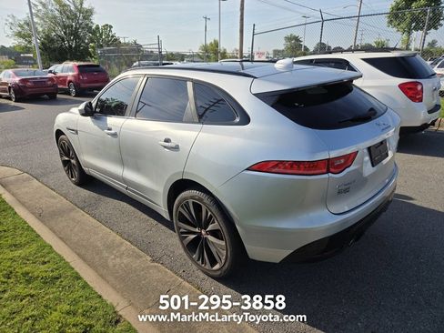 Used 2019 Jaguar F-PACE S AWD/4WD image 8