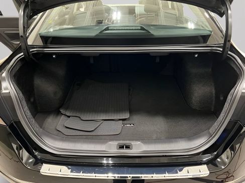 Used 2023 Nissan Altima 2.5 SR w/ SR Premium Package AWD/4WD image 14