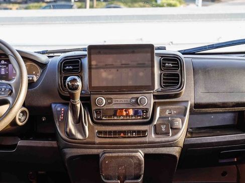 Used 2023 RAM ProMaster 2500 w/ Premium Convenience Group (B) FWD image 16