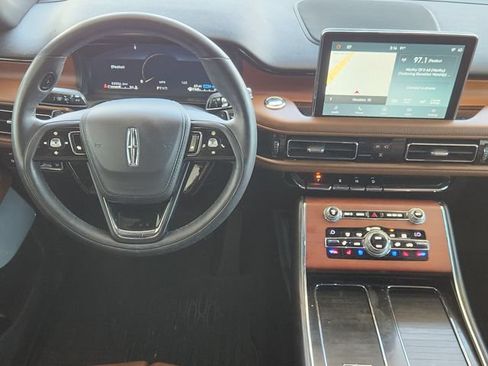 Used 2020 Lincoln Aviator Grand Touring w/ Equipment Group 302A AWD/4WD image 27