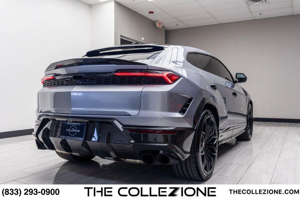 Used 2026 Lamborghini Urus SE AWD/4WD image 30