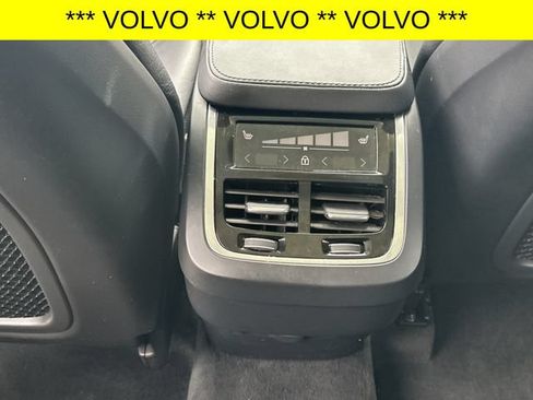 Used 2023 Volvo XC90 B6 Plus w/ Protection Package Premier AWD/4WD image 15