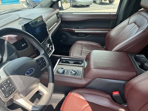 Used 2024 Ford Expedition Max Limited AWD/4WD image 70