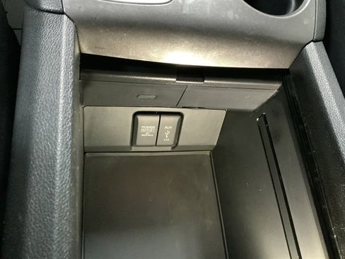 Used 2017 Honda Pilot EX-L image 40