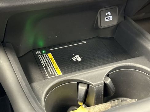 Certified 2024 Honda HR-V EX-L image 31