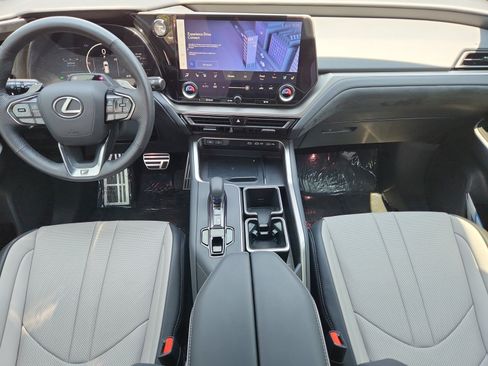 Used 2026 Lexus TX 500h AWD w/ Technology Package image 19