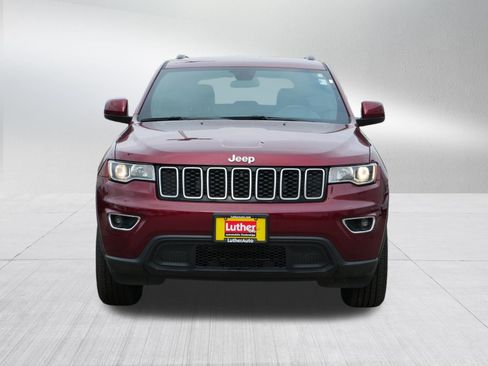 Used 2021 Jeep Grand Cherokee Laredo AWD/4WD image 2