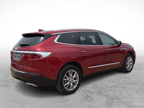 Used 2024 Buick Enclave Essence w/ Experience Buick Package FWD image 11
