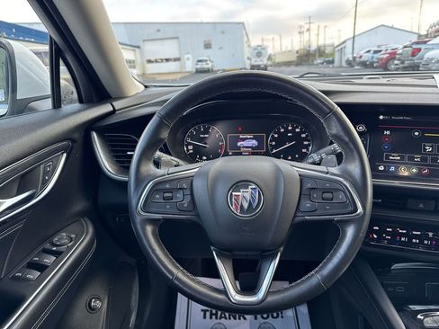 Used 2022 Buick Envision Preferred FWD image 14