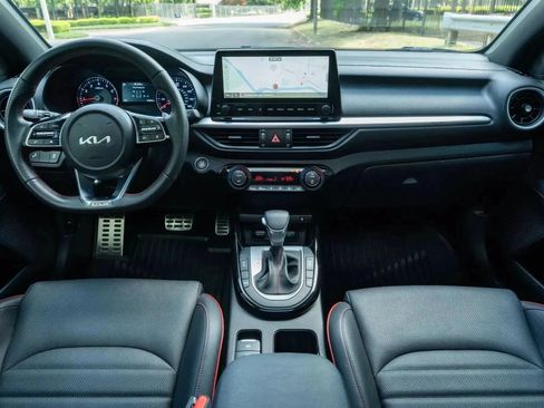Used 2023 Kia Forte GT w/ GT2 Package FWD image 17