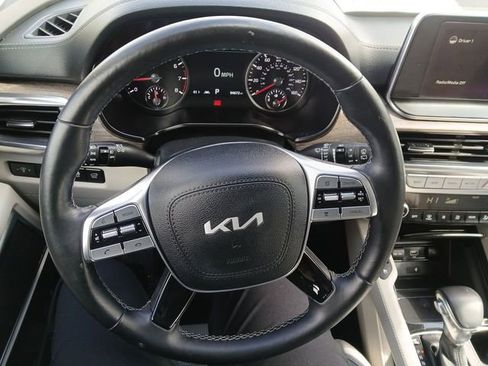 Used 2022 Kia Telluride SX w/ Nightfall Edition Package image 14