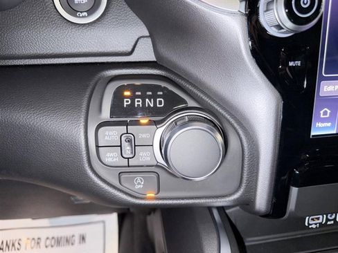 New 2026 RAM 1500 Big Horn AWD/4WD image 18