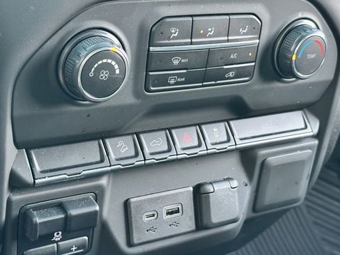 Used 2021 Chevrolet Silverado 1500 Custom Trail Boss w/ Safety Confidence Package image 17